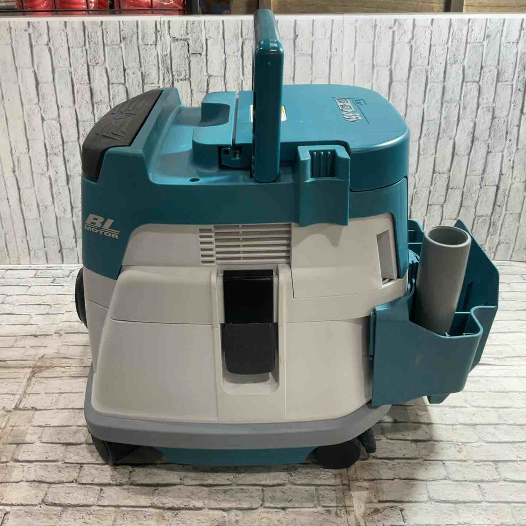 ★マキタ(makita) 乾式専用 コードレス集じん機 VC866DZ【川口店】