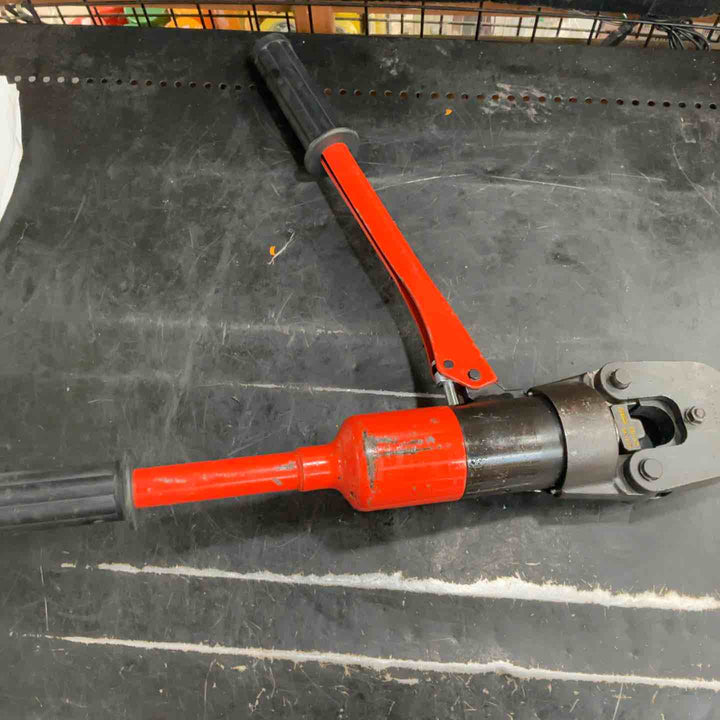 ☆泉精器(IZUMI) 手動油圧式圧着工具 9H-2【草加店】