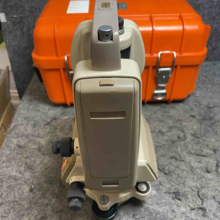 ペンタックス(PENTAX) セオドライト ETH-20C 測量機器 【桶川店】