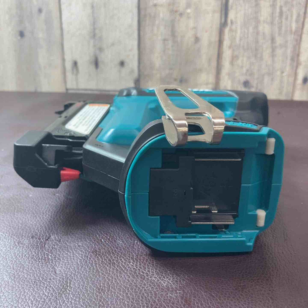 【中古品】 マキタ(makita) 14.4V コードレスピンネイラ PT353DZK 【東大和店】