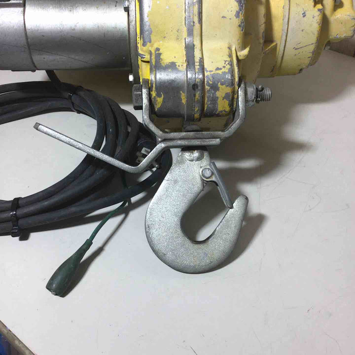 ◇トーヨーコーケン(TKK) ベービーホイスト(無線式) BH-N740R ウインチ ワイヤー交換が必要です【戸田店】