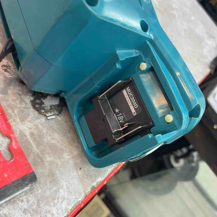 ◇マキタ(makita) コードレスチェーンソー MUC204DZ【八潮店】