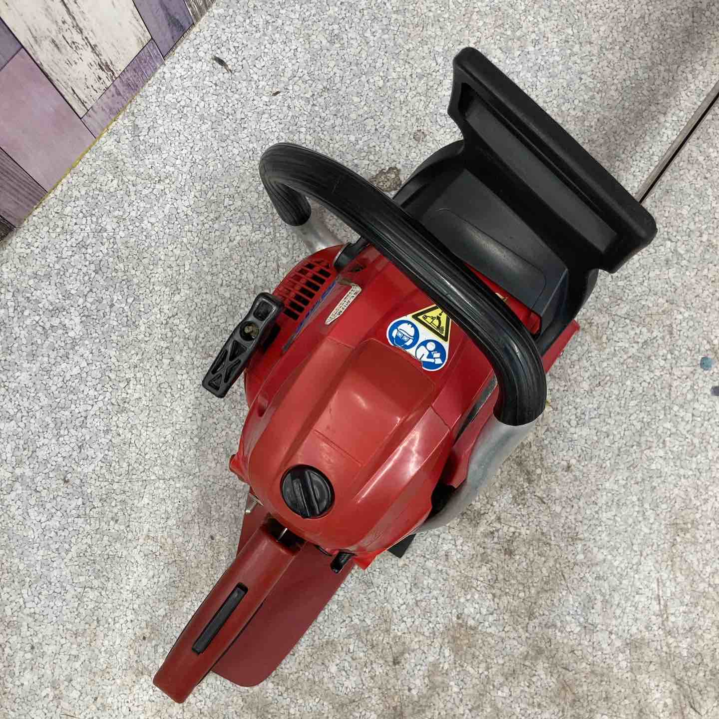 新ダイワ エンジンチェーンソー E-1045S【八潮店】 新ダイワ エンジンチェーンソー E-1045S【八潮店】 – アクトツール