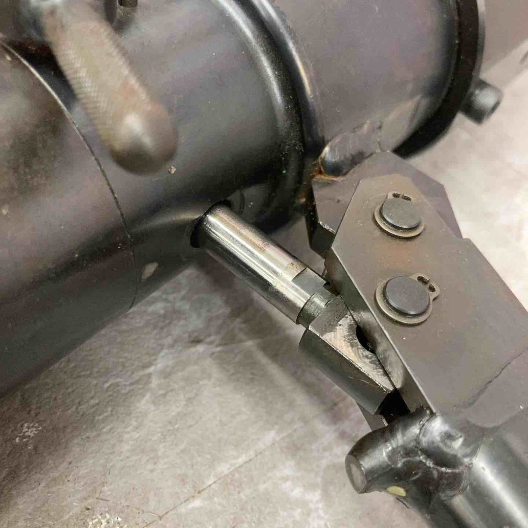 亀倉精機 油圧端子圧着機 EP325【八潮店】