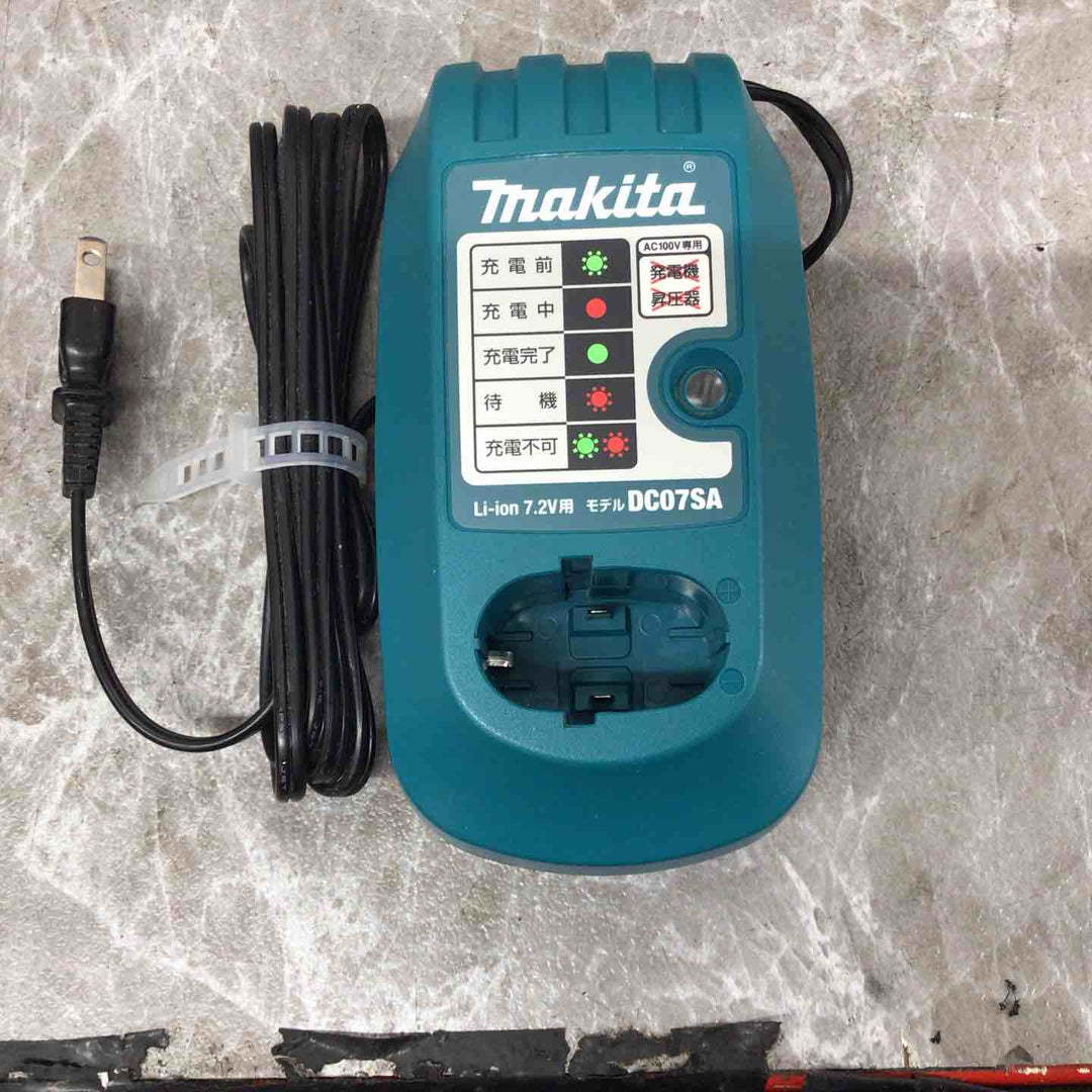 ☆マキタ(makita) コードレスペンインパクトドライバ TD021DSW【八潮店】