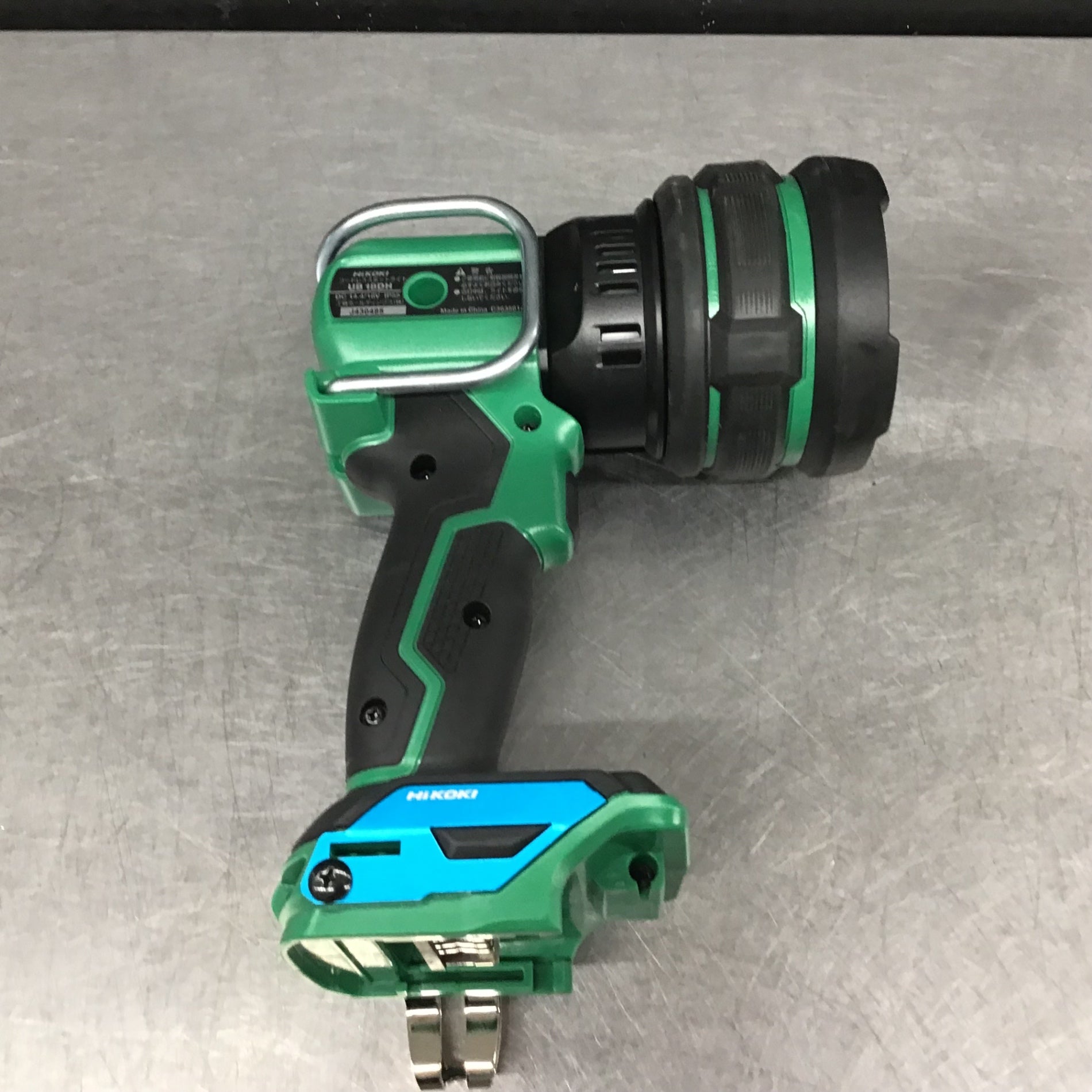 〇HiKOKI(ハイコーキ) 18V 充電式スポットライト 2モード切り替え 最大