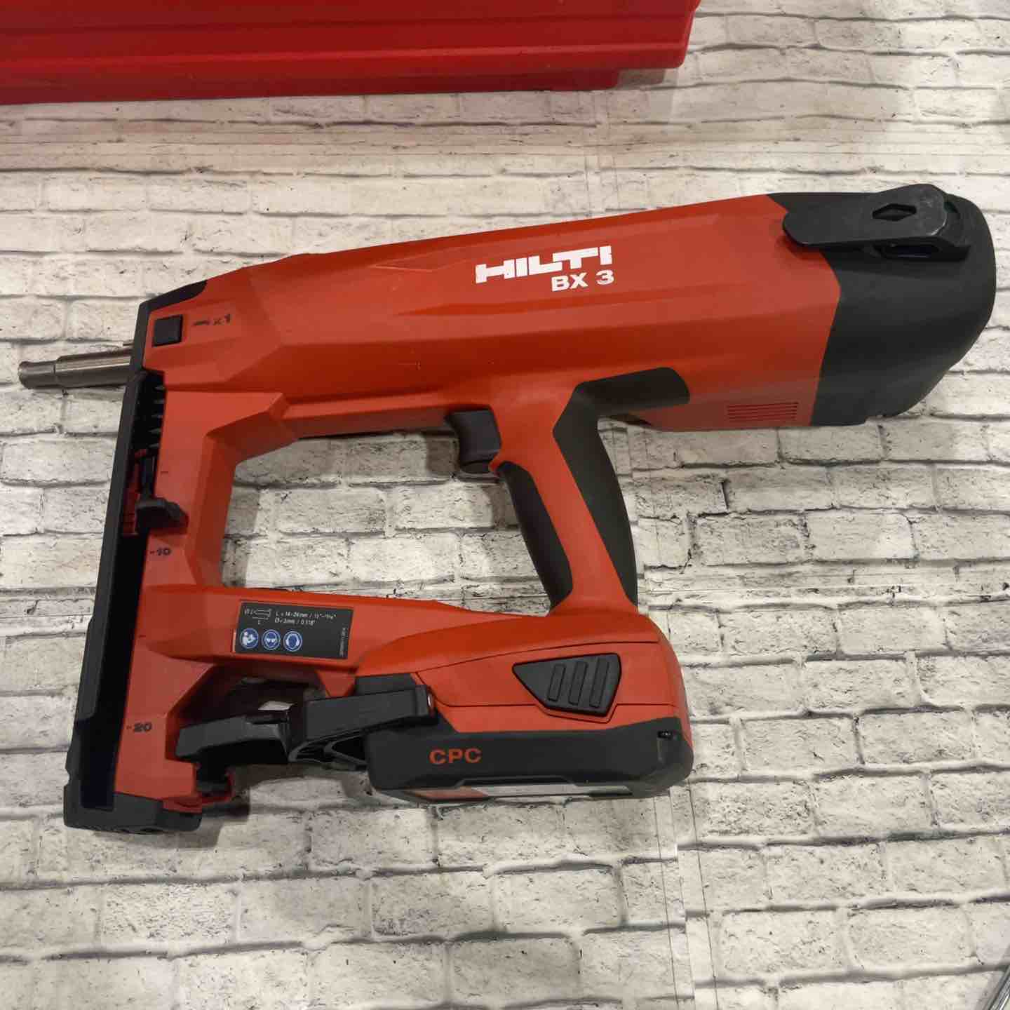 ヒルティピン打ち機  ジャンク扱いでお願い致します 2025年最新】Yahoo!オークション -ヒルティhilti(エア釘打機)の