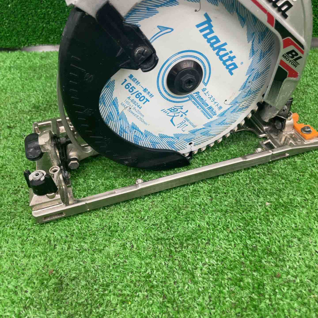 ★マキタ(makita) コードレス丸のこ HS631DZS【桶川店】