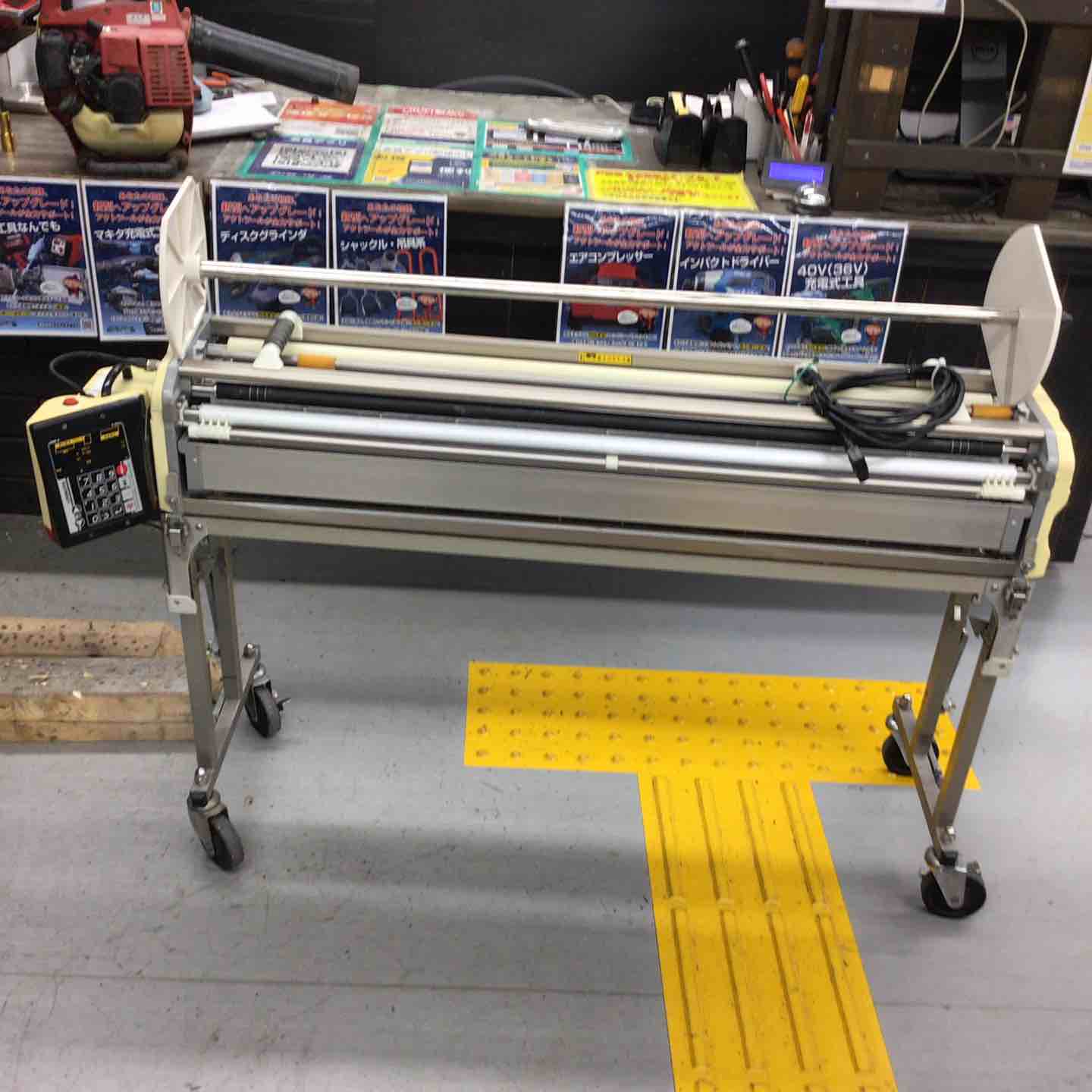 糊付け機 – タグ 