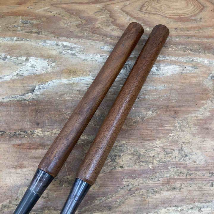 【中古品】　銘不明 突き鑿 2本組 「●村」 のみ 和工具 大工道具【柏店】