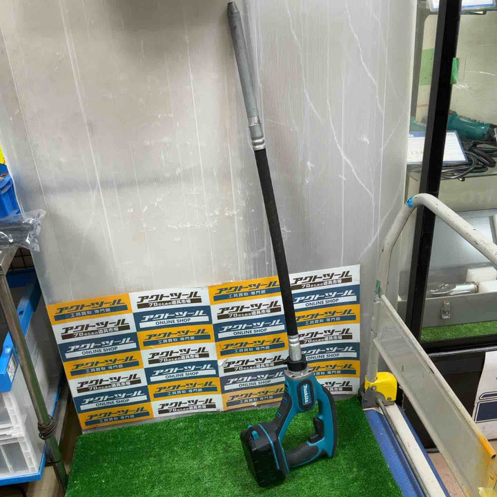 【店頭受取り限定】☆マキタ(makita) コードレスコンクリートバイブレータ VR340DZ【草加店】