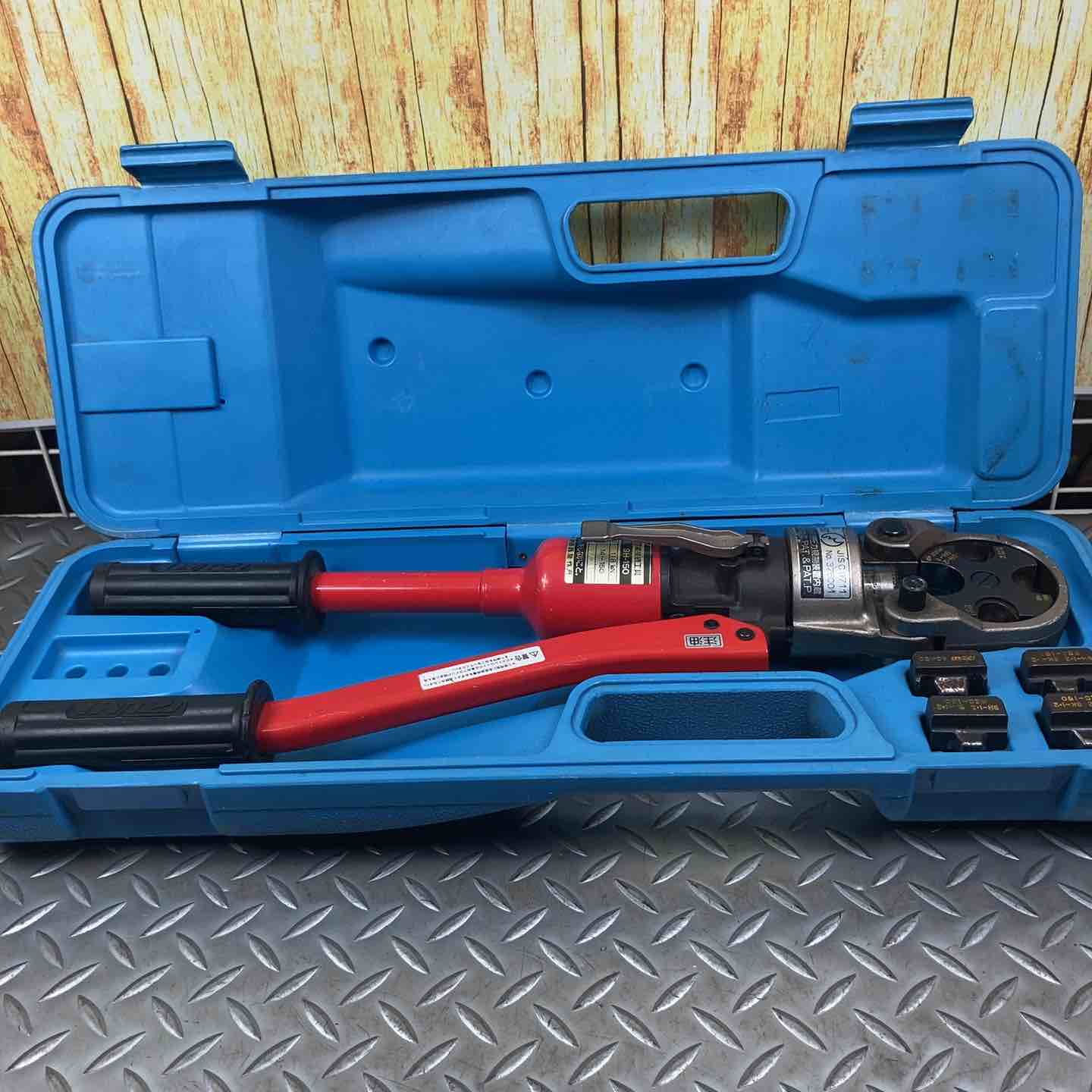 泉精器(IZUMI) 手動油圧式圧着工具 9H-150【川崎店】 – アクトツール