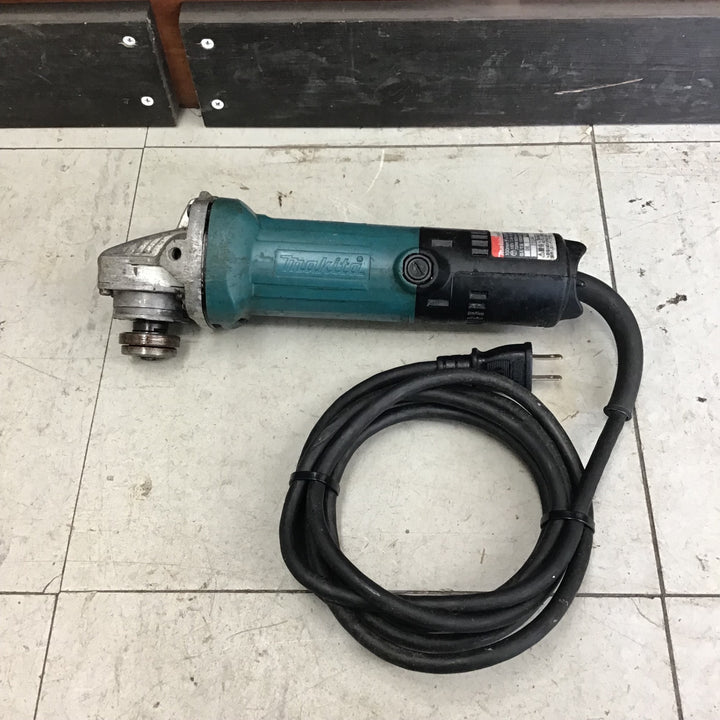 【現状品】 マキタ/makita ディスクグラインダ 低速高トルク ブレーキ付 100mm 9533BLA 【鴻巣店】