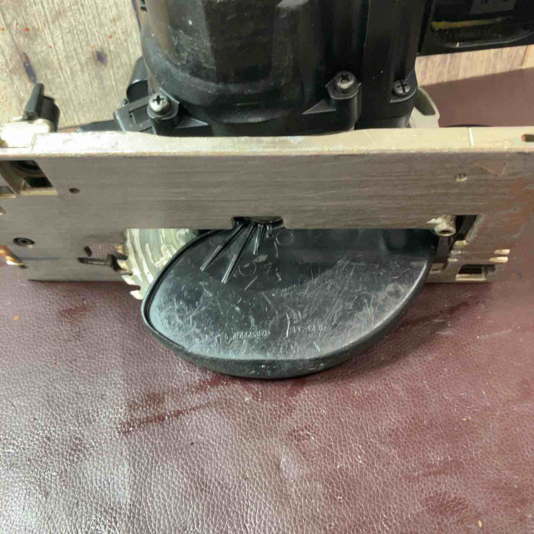 【中古品】マキタ(makita) コードレス丸のこ HS631DZB 18V【東大和店】