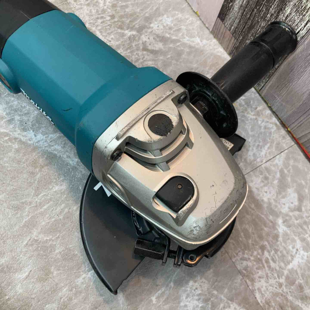 ☆マキタ(makita) 180mm電子ディスクグラインダ GA7011C【八潮店】