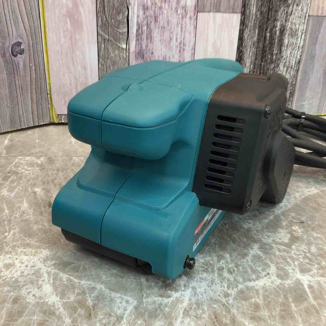 ◇マキタ(makita) ベルトサンダ 吸塵装置式 76mm 9911【八潮店】