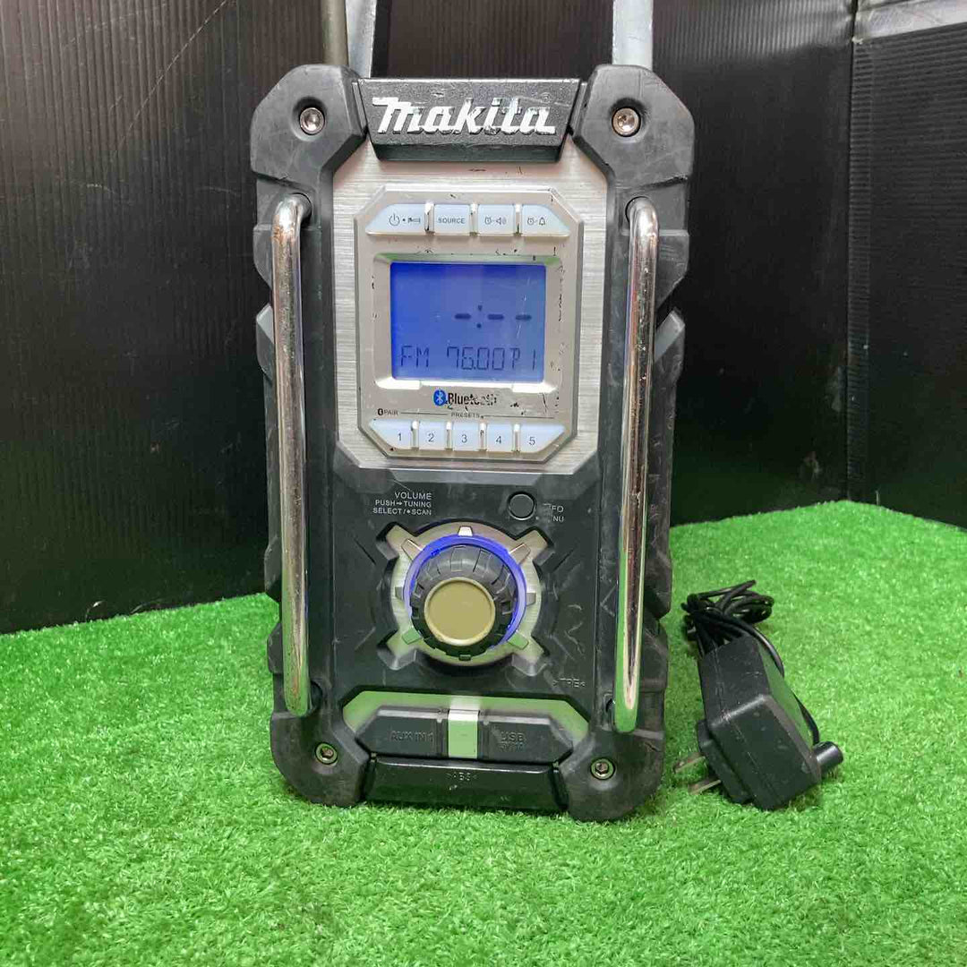 【中古品】★マキタ(makita) コードレスラジオ MR106B ◎本体＋ACアダプター付き！【岩槻店】