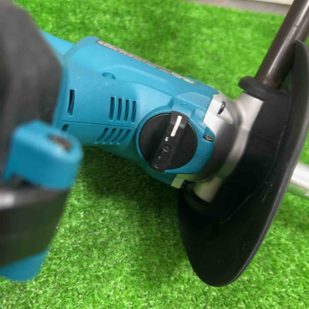 ★マキタ(makita) コードレスかくはん機 UT130DZ【草加店】
