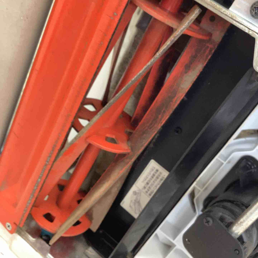 マキタ(makita) 芝刈機 刈込幅280mm リール式5枚刃 MLM2851【越谷店】