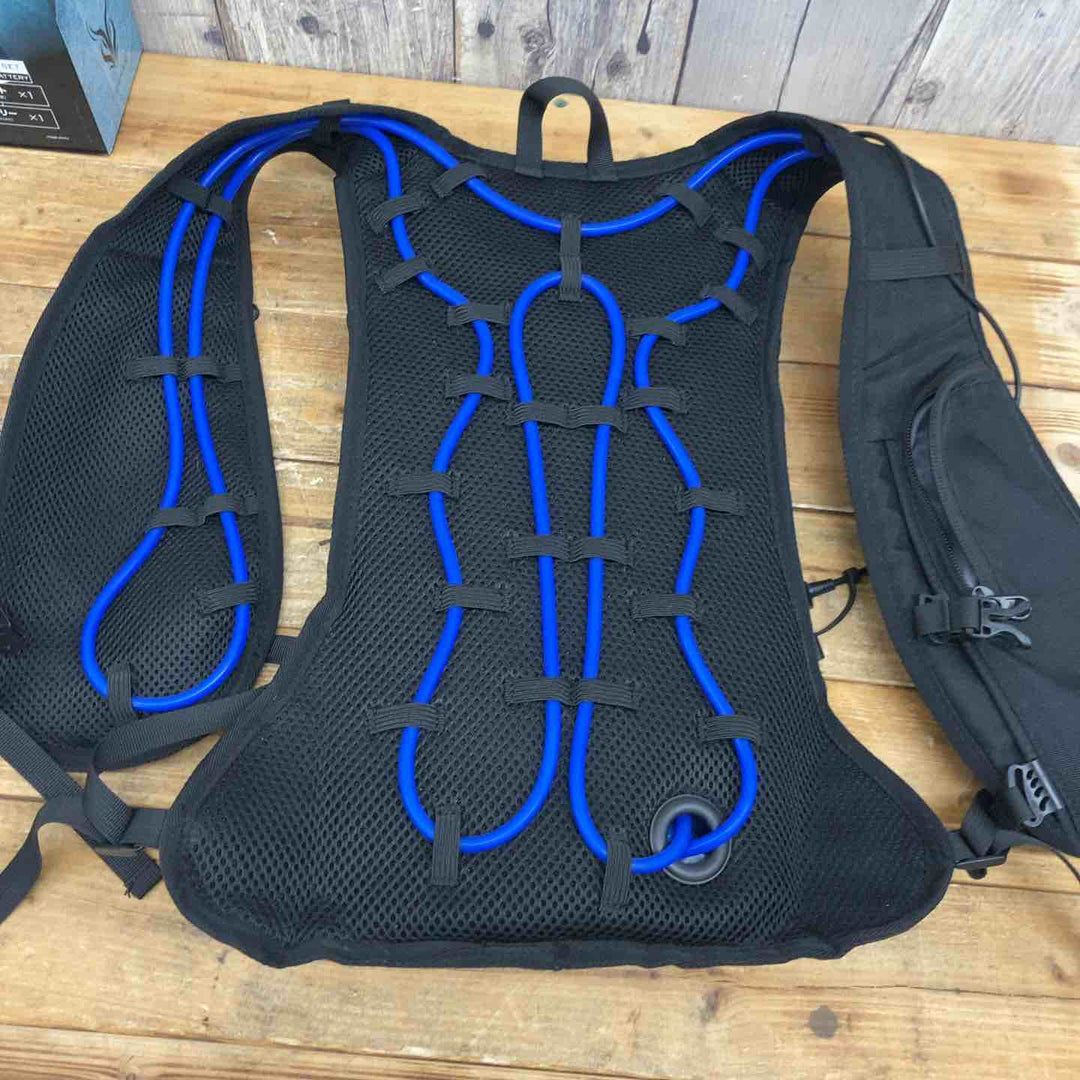 【中古美品】 【猛暑に】 ワイズゴッド(Y's GOD The pride of a professional.) アイスマンベスト ICM3-BLV-SET ブラック 空調服 水冷 【東大和店】
