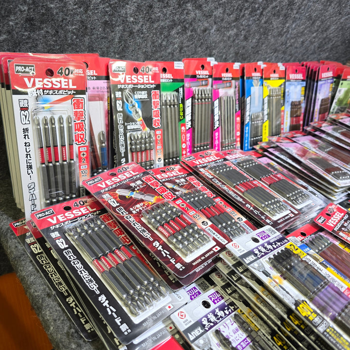 【未使用・大特価まとめ売り！】ビット5本入り 200パックまとめ売り 六角軸6.35mm インパクトドライバー用 メーカー・サイズ混合 約1000本【桶川店】
