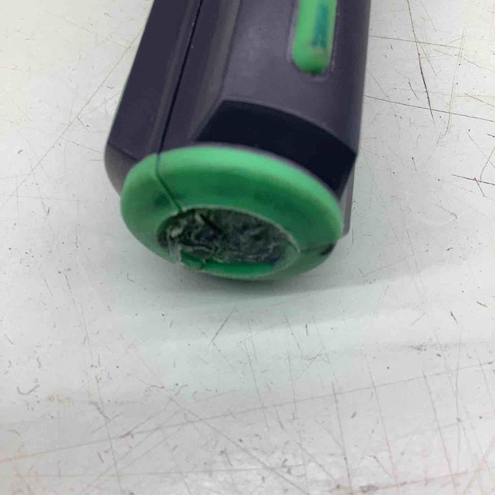 ◇パナソニック(Panasonic) レーザー墨出し器 墨出し名人 十字・地墨 BTL1100G【越谷店】