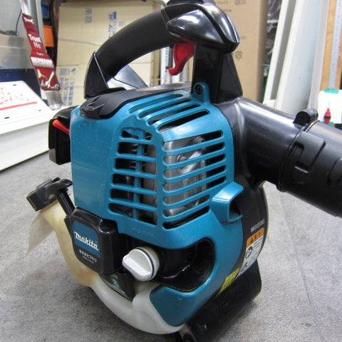 【店頭受取り限定】　マキタ(makita) 4サイクルエンジンブロワ モデル：EUB4250SP （ブロワ機能のみ）【川崎店】