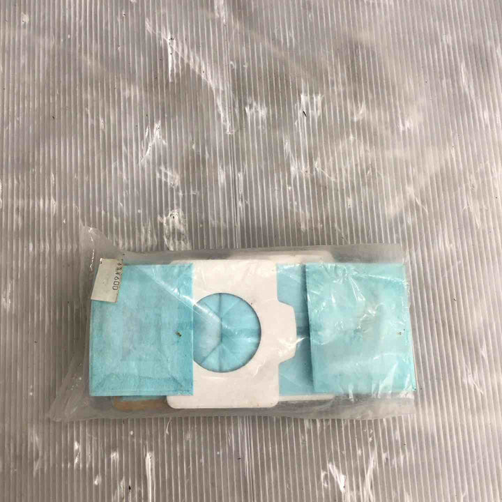 ◇マキタ(makita) コードレスクリーナー CL142FDZW【草加店】
