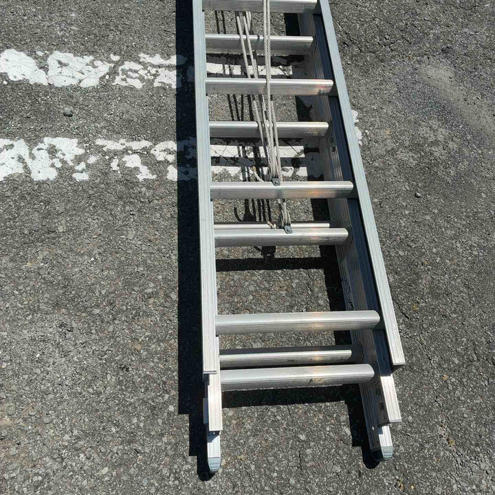 【中古品/店頭受取り限定】 長谷川工業 (ハセガワ/Hasegawa) 3連はしご HC3-2.0-70 (HC3-70) 【藤沢店】