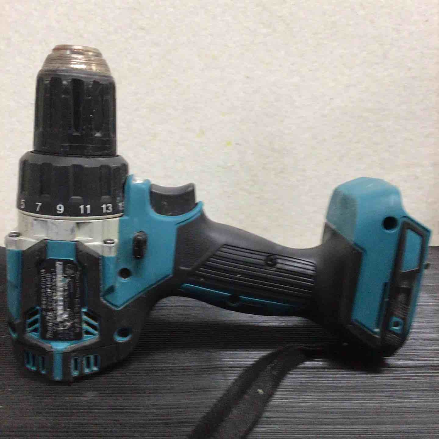☆マキタ(makita) コードレスドリルドライバー DF484DZ【町田店