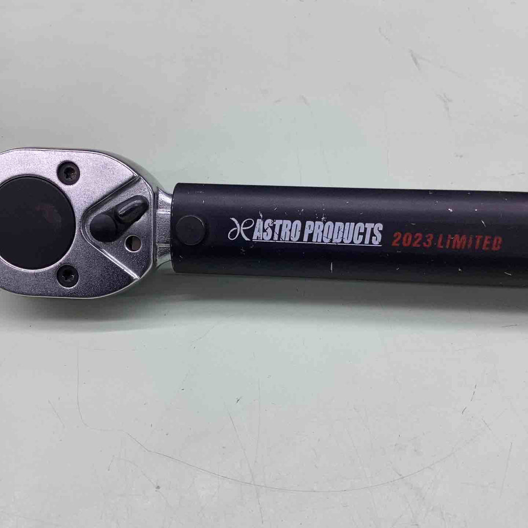 アストロプロダクツ 1/2DR プリセット型 トルクレンチセット マットブラック TQS041 2023 リミテッド ホイールレンチ 足回り ナット ボルト 17mm 19mm 21mm 【越谷店】