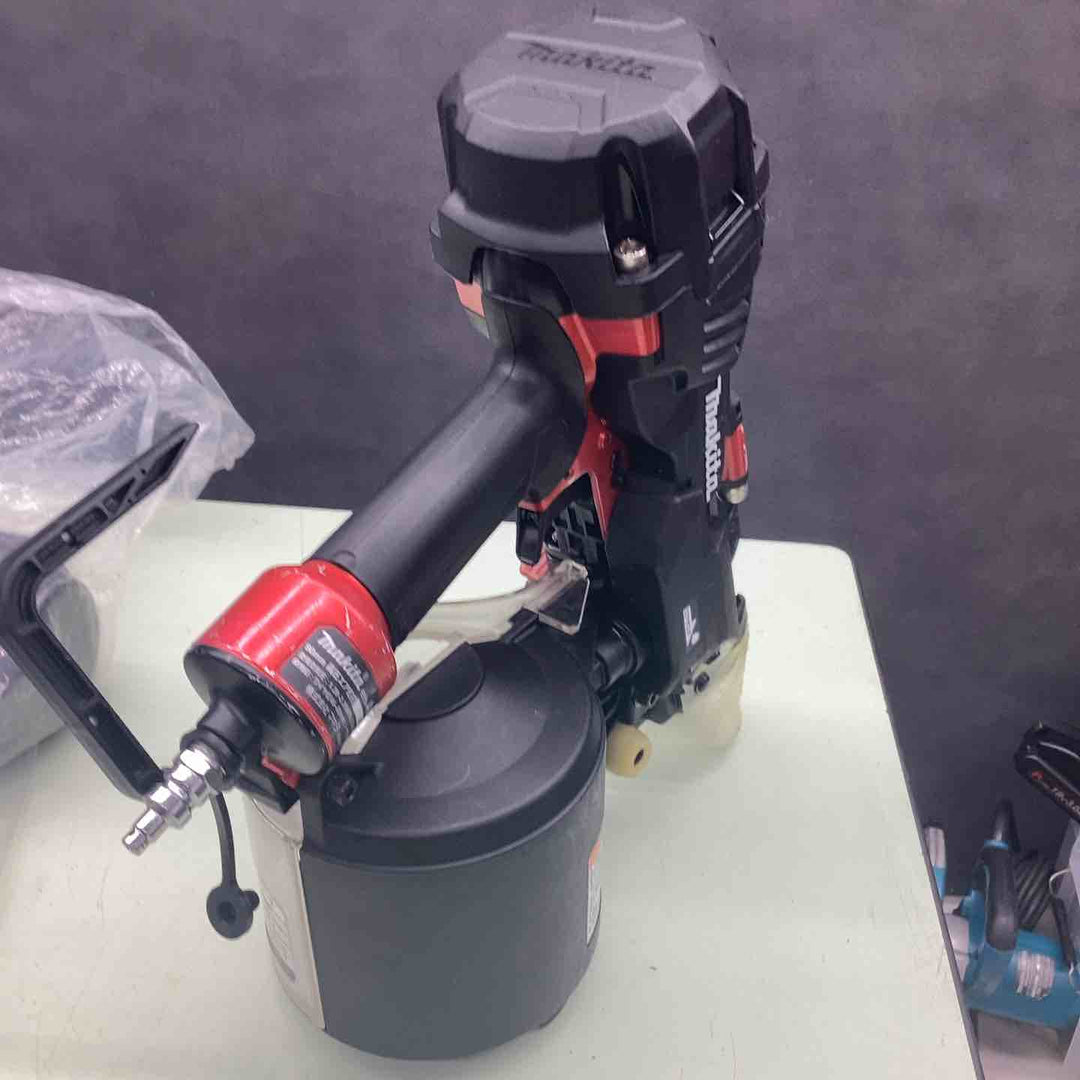 ★マキタ(makita) 高圧エア釘打ち機 AN936H【越谷店】