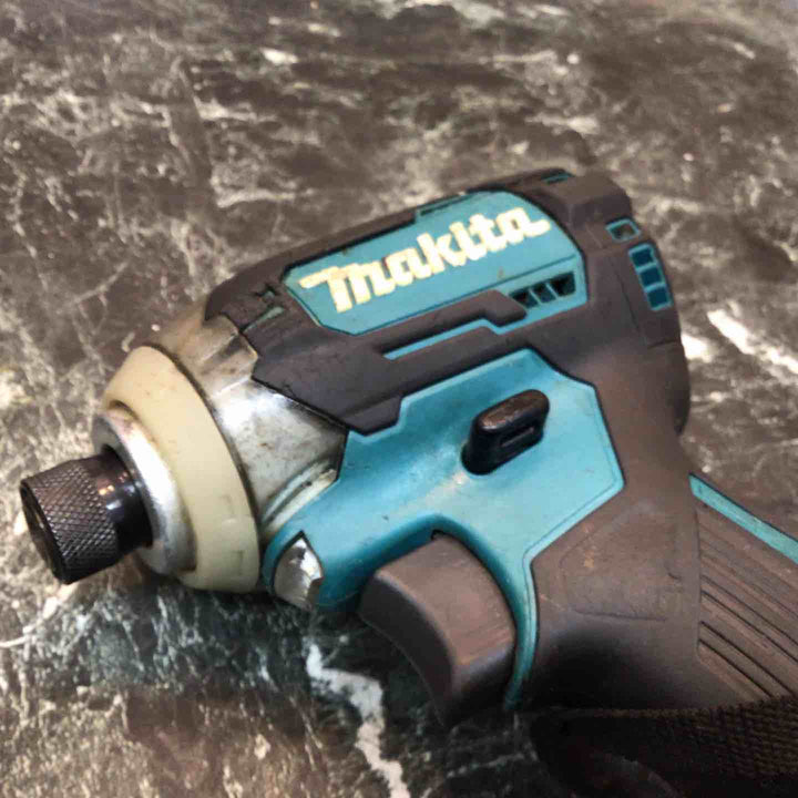 ★マキタ(makita) コードレスインパクトドライバー TD160DRFX【八潮店】