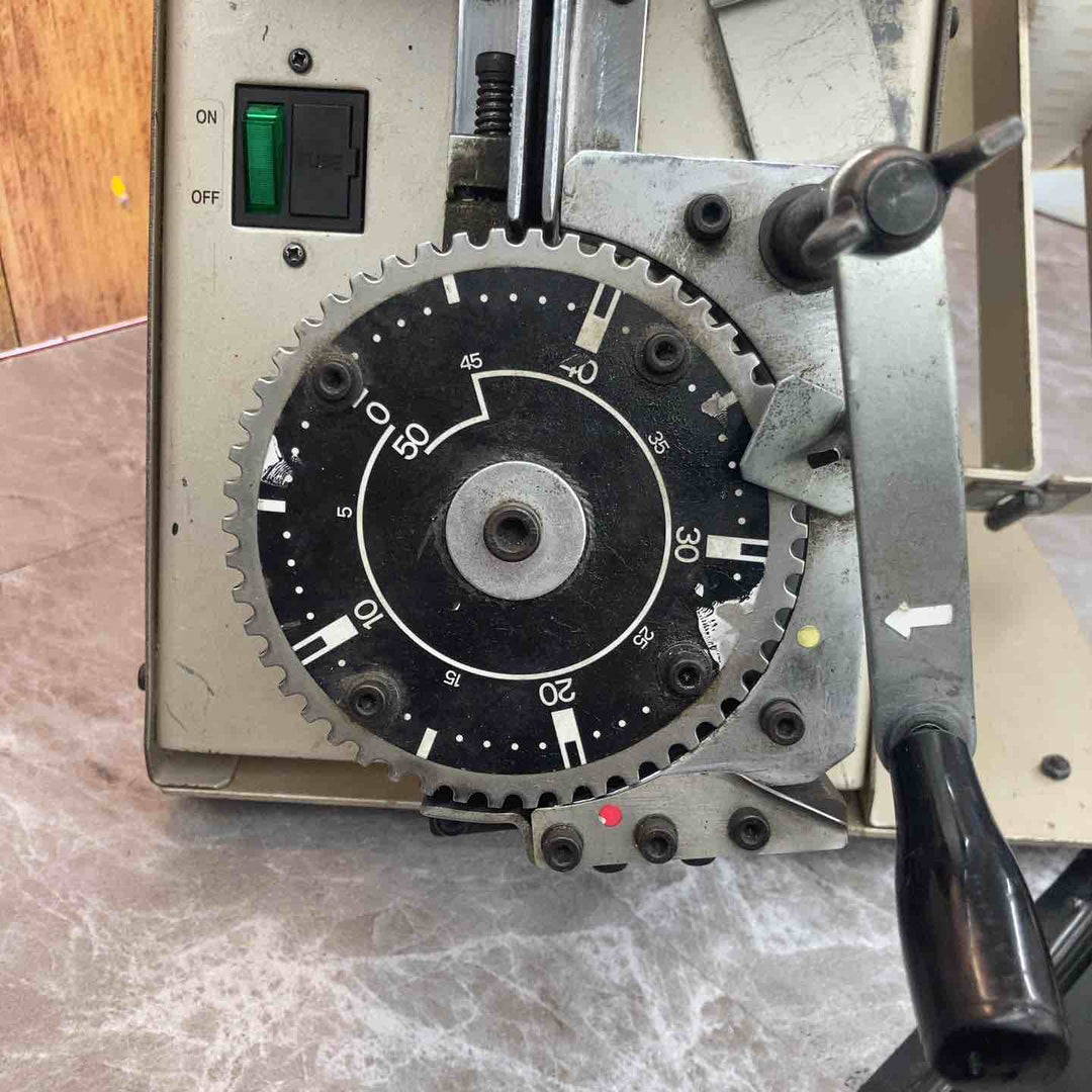 ◇マキタ(makita) サイディング用釘連結機 RN500【八潮店】
