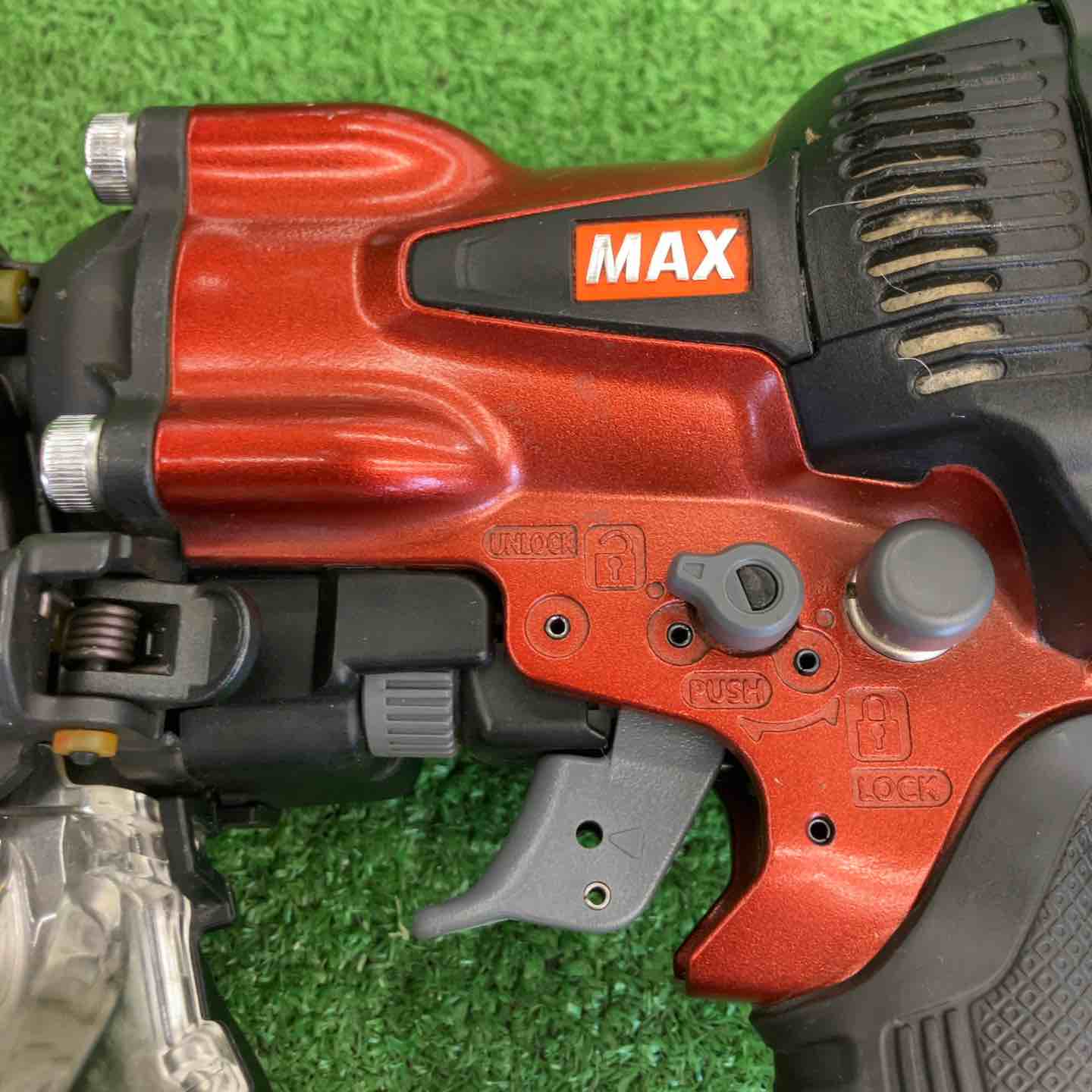 【中古品】 マックス/MAX 高圧エア釘打ち機・HN-90N5(D)-R 【桶川店】 中古品】 マックス/MAX 高圧エア釘打ち機・HN-90N5(D)-R 【桶川店