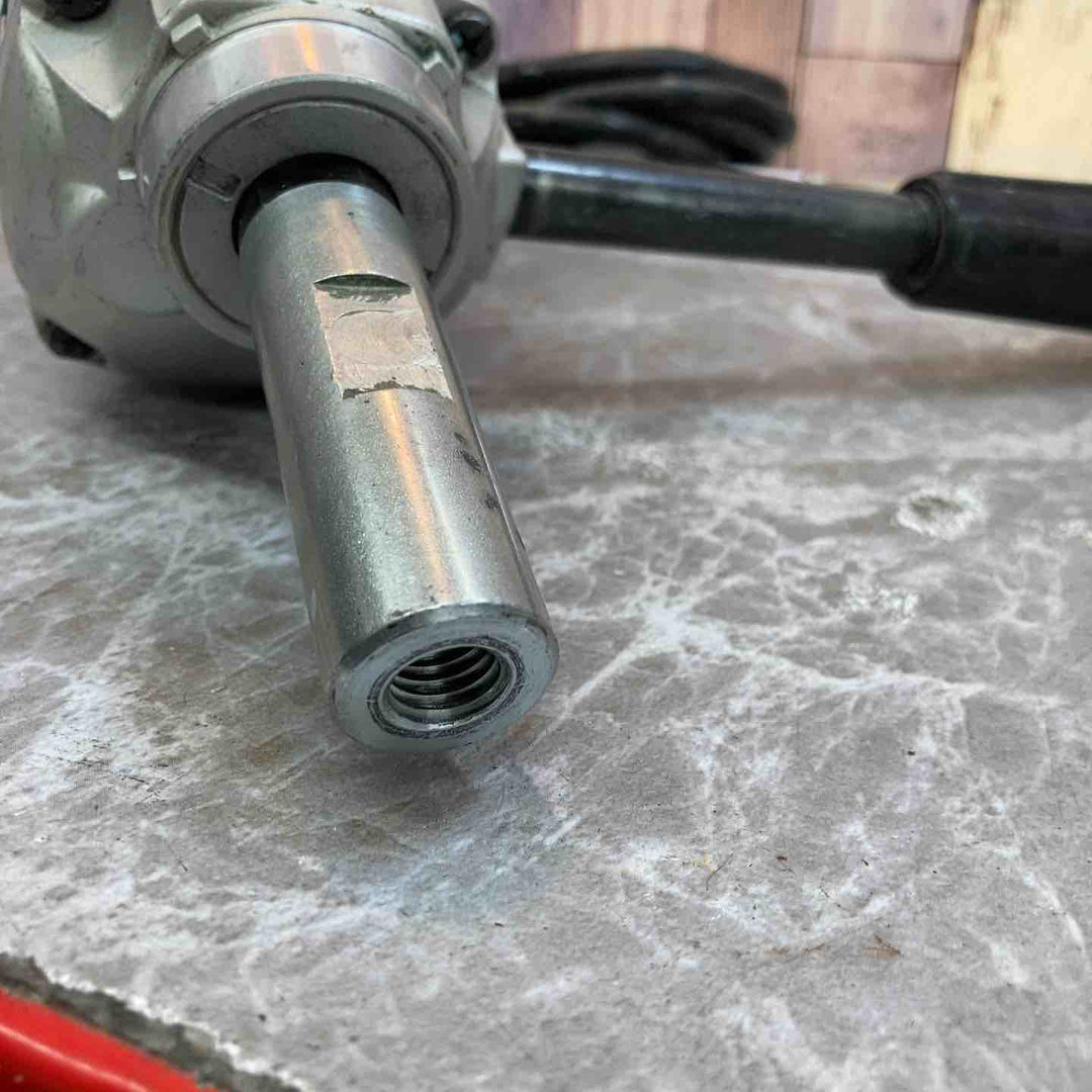 【中古品】シャフトなし マキタ makita コンクリートかくはん機 UT1305【八潮店】