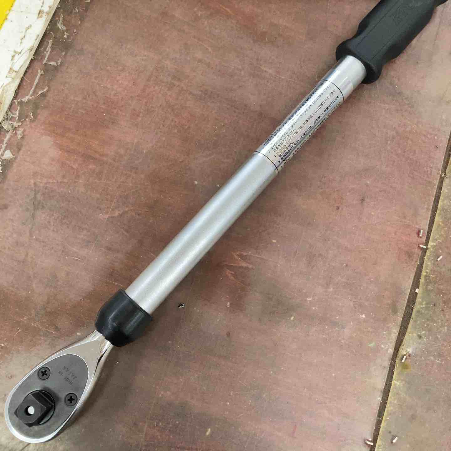 完璧主義 中古品】 自動車 WCMPA103 ホイールナット専用トルクレンチ KTC アクセサリー