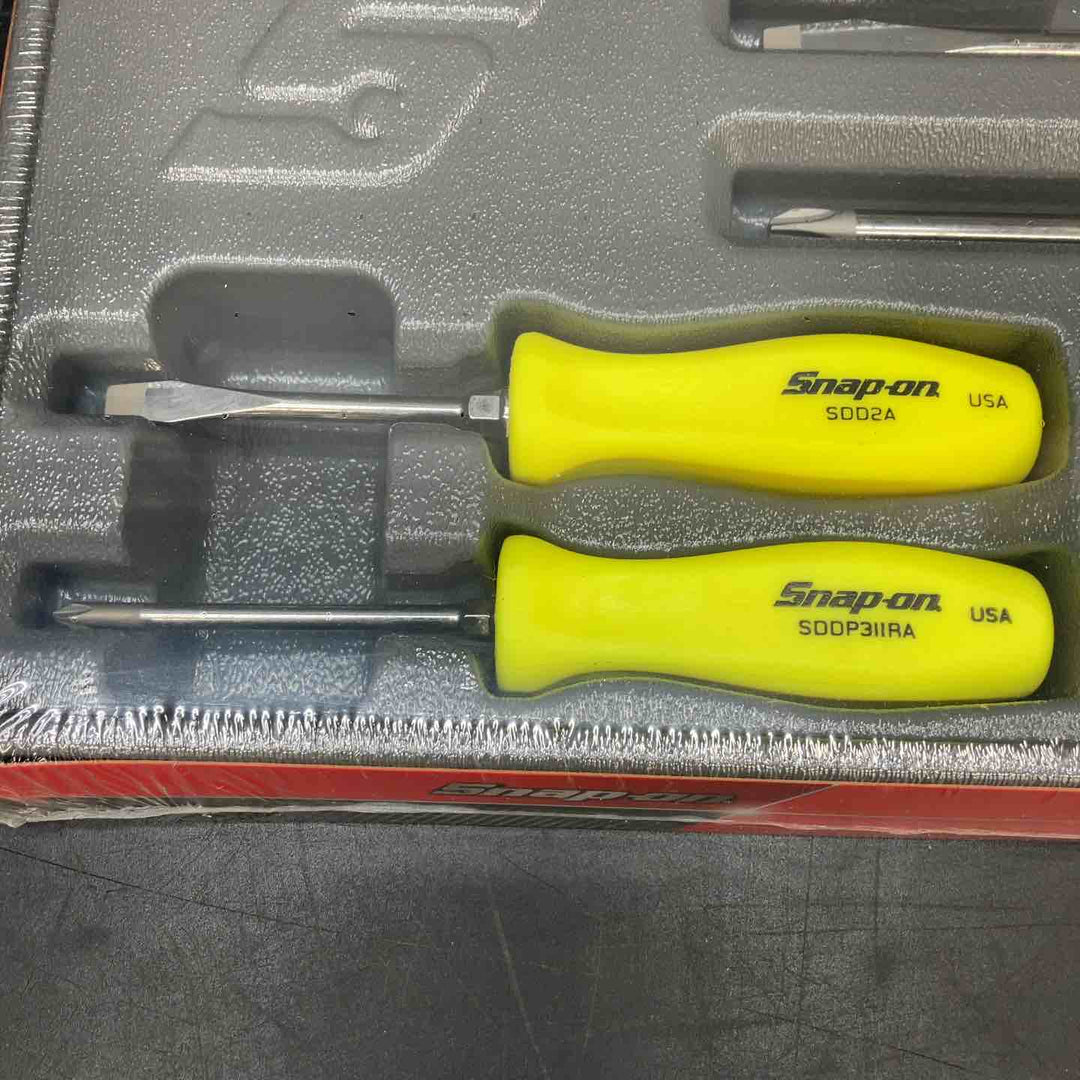 【未使用品】スナップオン スクリュードライバーセット SDDX70AHV (イエロー)【川越店】