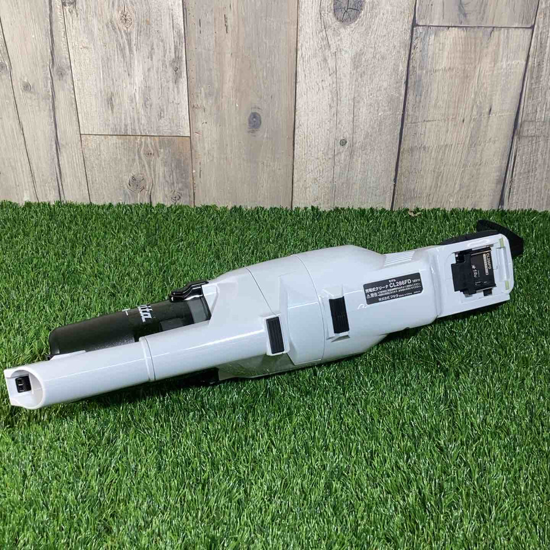 ★マキタ(makita) 18Vコードレスクリーナー CL286FDZW 本体のみ【戸田店】
