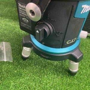 ☆マキタ(makita) コードレスグリーンレーザー墨出し器 SK209GDZN【草加店】