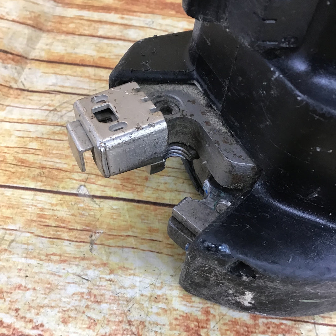 〇パナソニック(Panasonic) コードレス全ネジカッター(黒)本体 EZ3561X-B【川崎店】