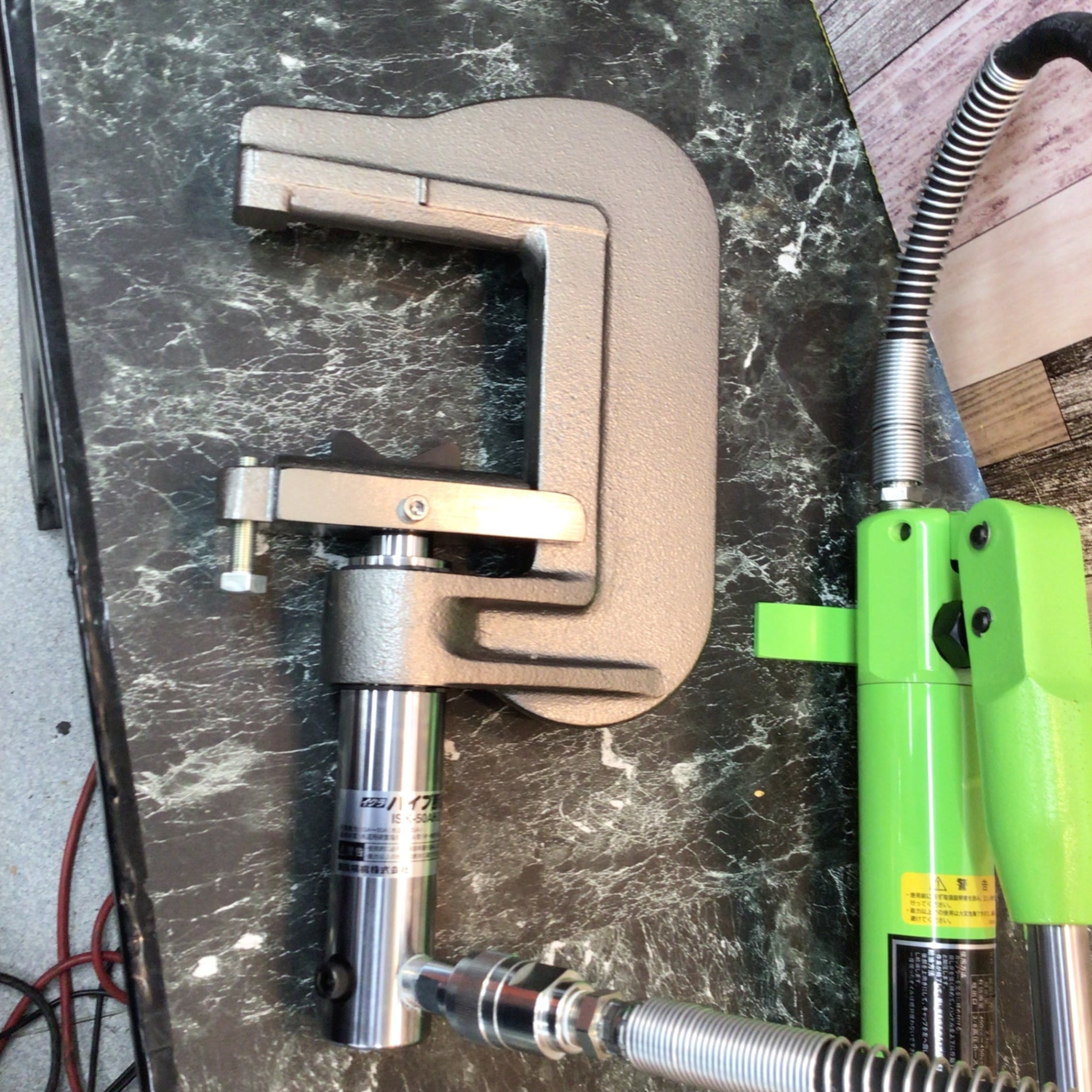 683 手動油圧式 パイプ圧着機 パイプ断水器 イクラ 育良精機 IS-50AH