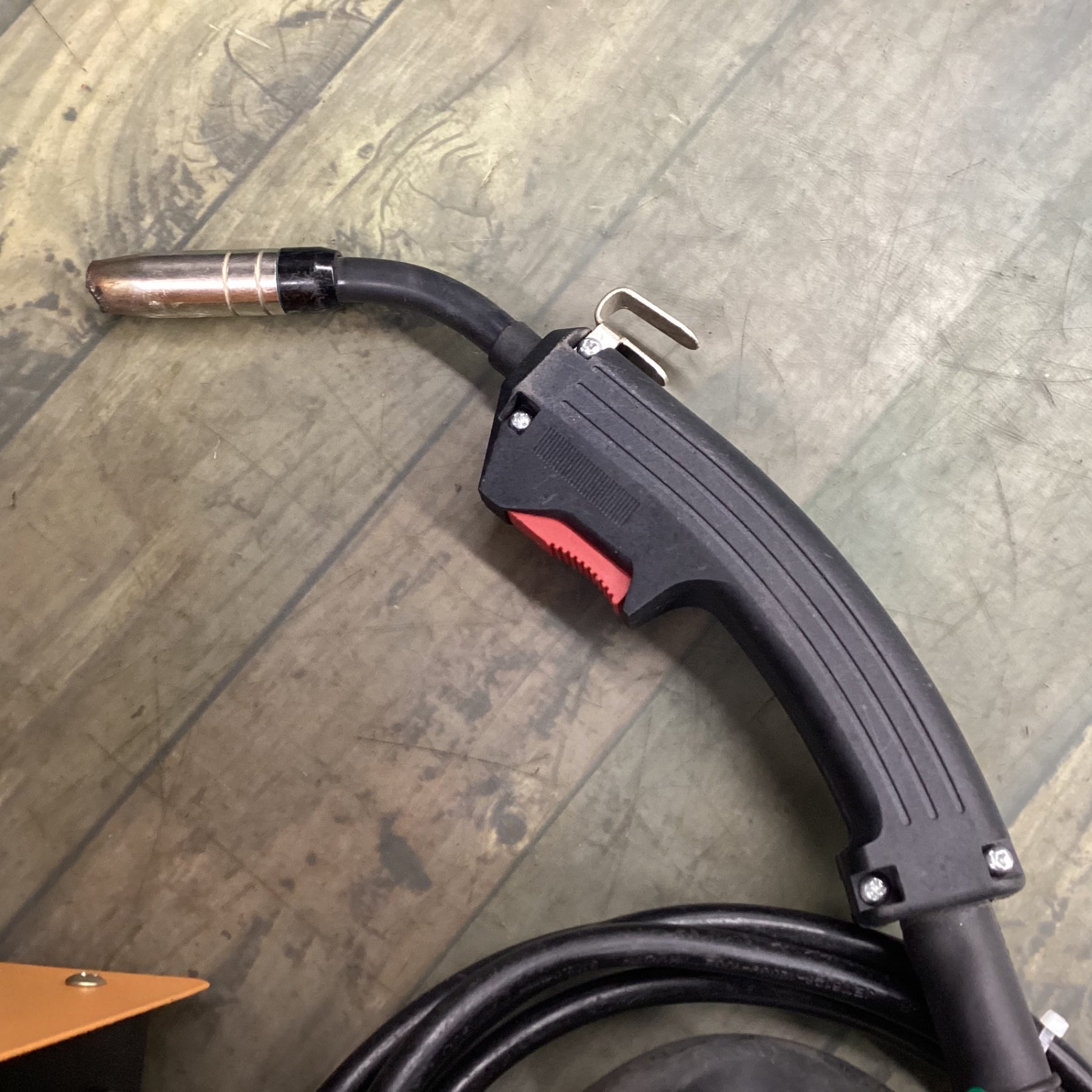 JUBA ノンガス半自動溶接機 IEC 60974-1 【東大和店】 – アクト