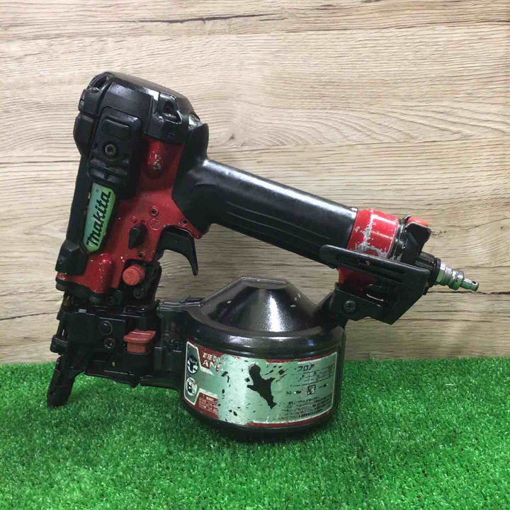 マキタ(makita) 高圧エア釘打ち機 AN512H【町田店】