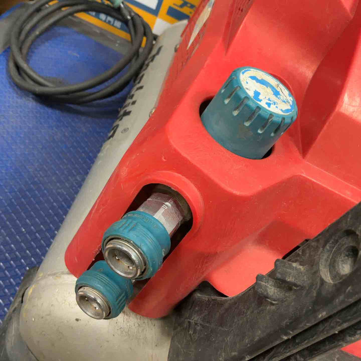 ★マキタ(makita) エアコンプレッサー AC461XLR【草加店】