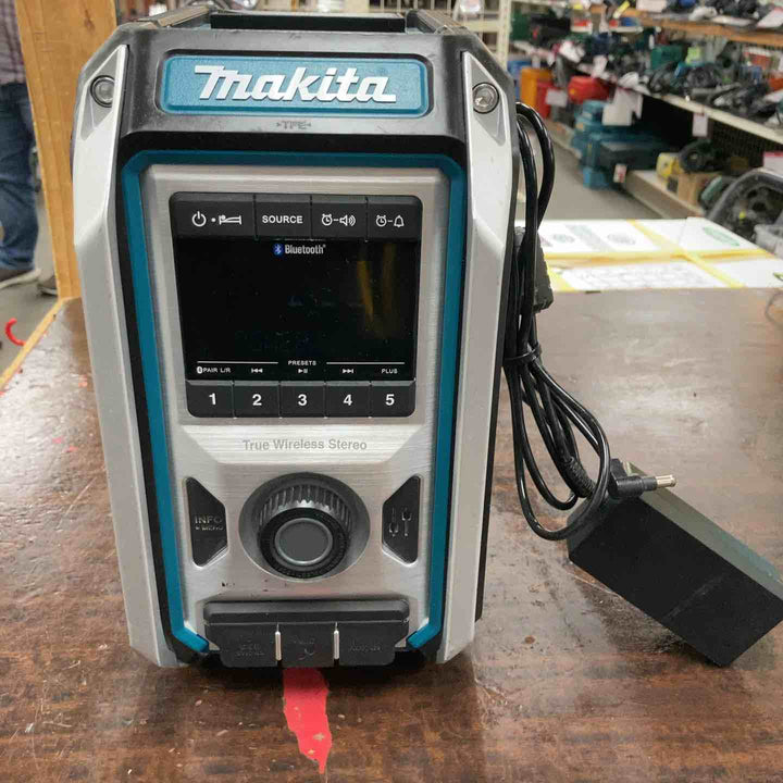 ★マキタ(makita) コードレスラジオ MR113【川崎店】