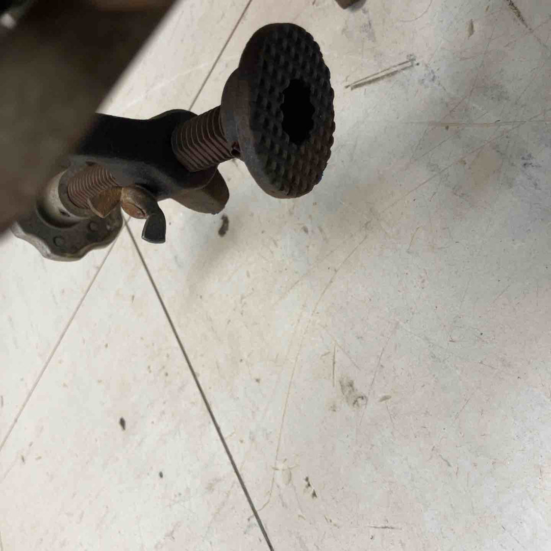 【現状品】◇マキタ(makita) チェーンノミ 7100B【鴻巣店】