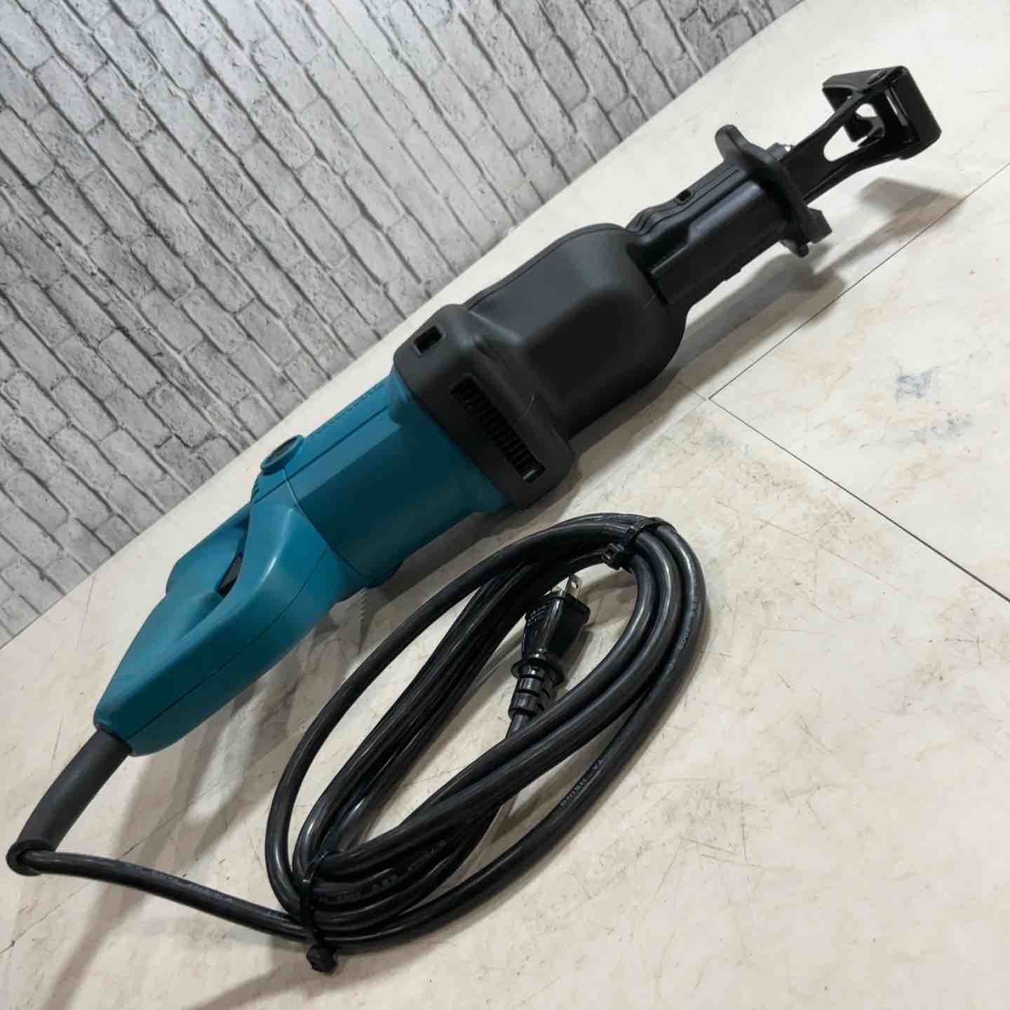 ◇マキタ(makita) セーバソー(レシプロソー) JR3040T【川口店