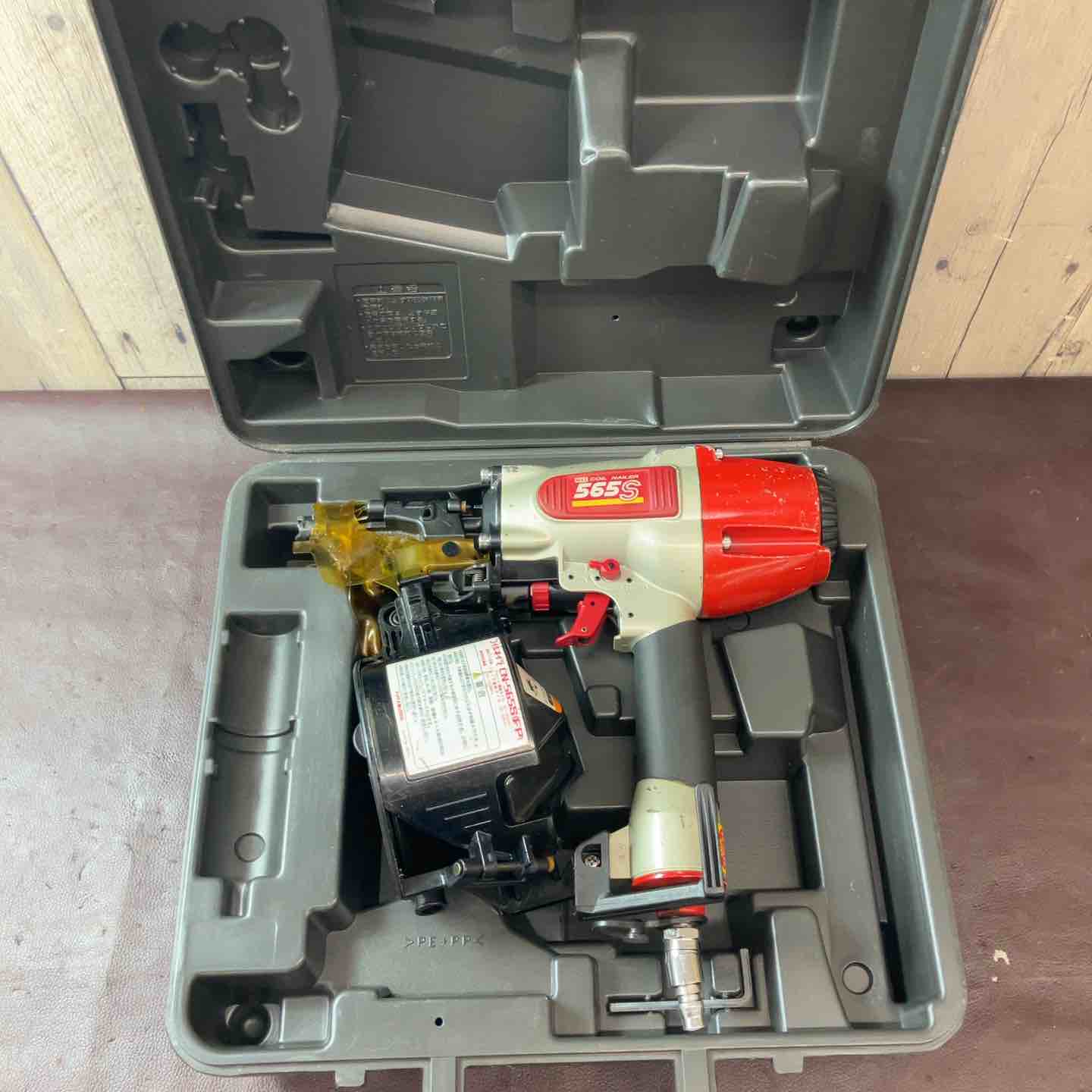 現状品 】マックス(MAX) 常圧エア釘打ち機 CN-565S(FP) コイルネイラ