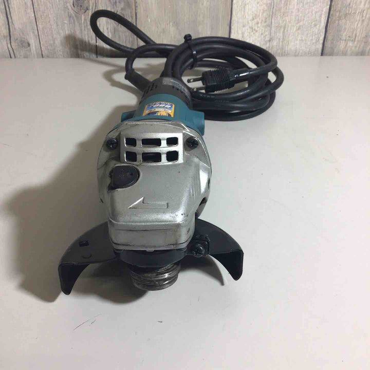 ☆マキタ(makita) ディスクグラインダ 低速高トルク ブレーキ付 100mm 9533BLA【戸田店】